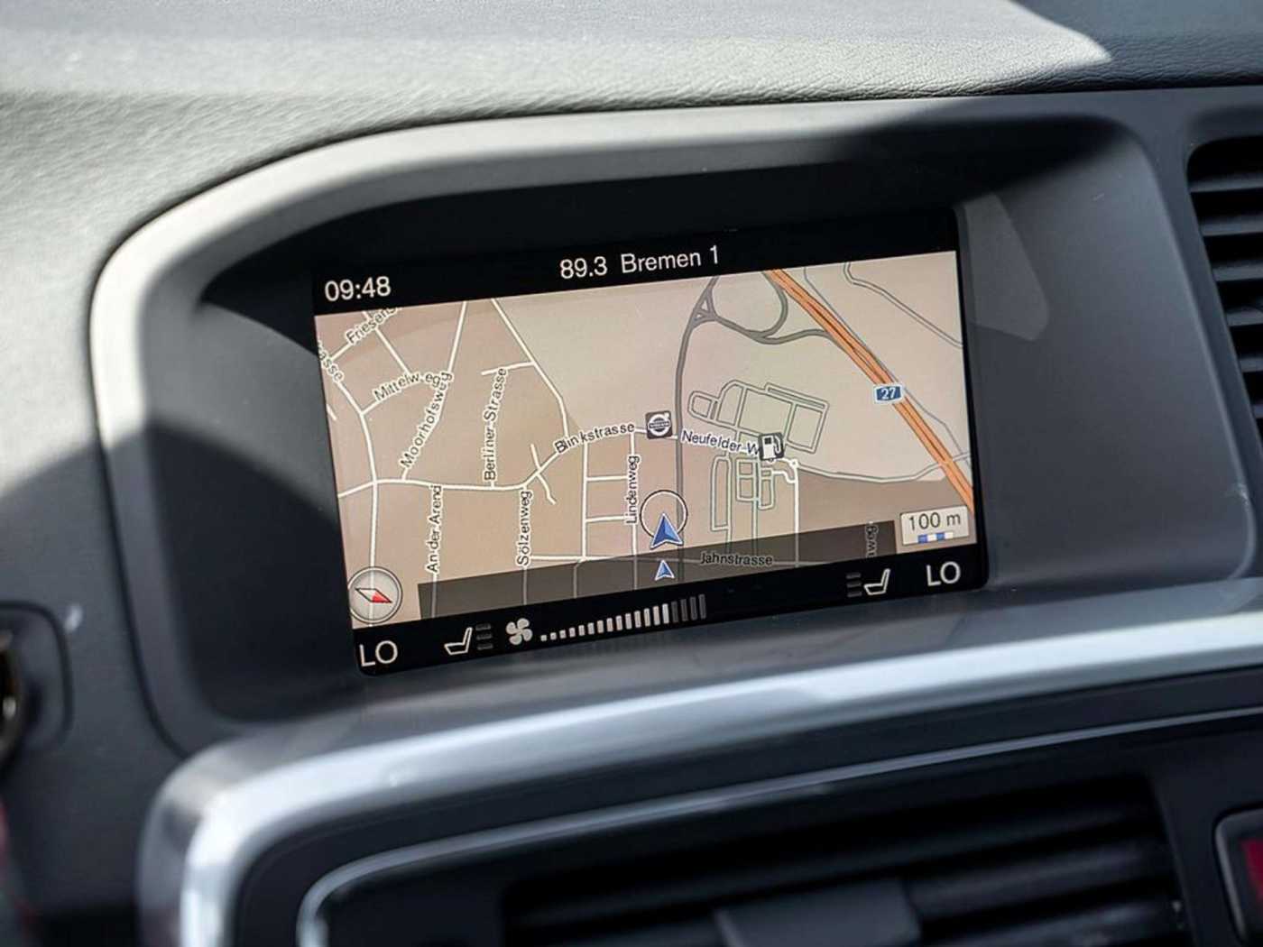 Volvo  D4 Linje Svart MEMORY HGSD FACELIFT