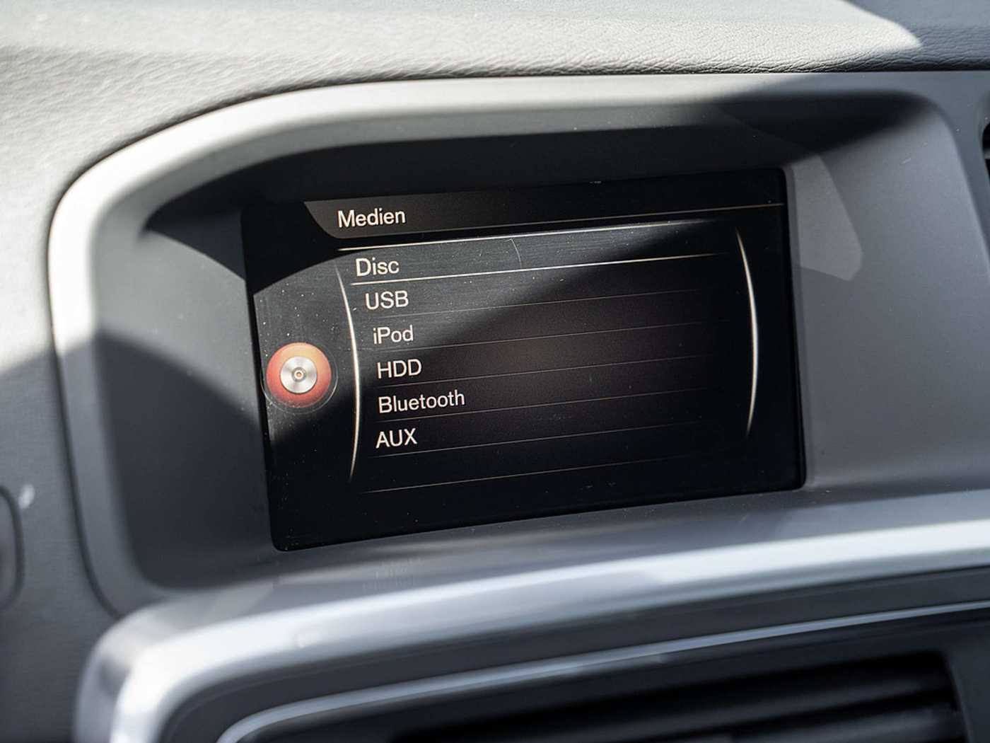 Volvo  D4 Linje Svart MEMORY HGSD FACELIFT