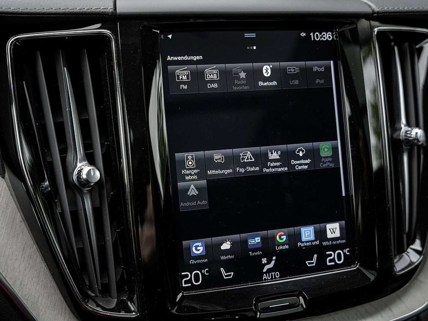 Volvo  D4 Inscription 2WD STANDHZ PANORAMADACH