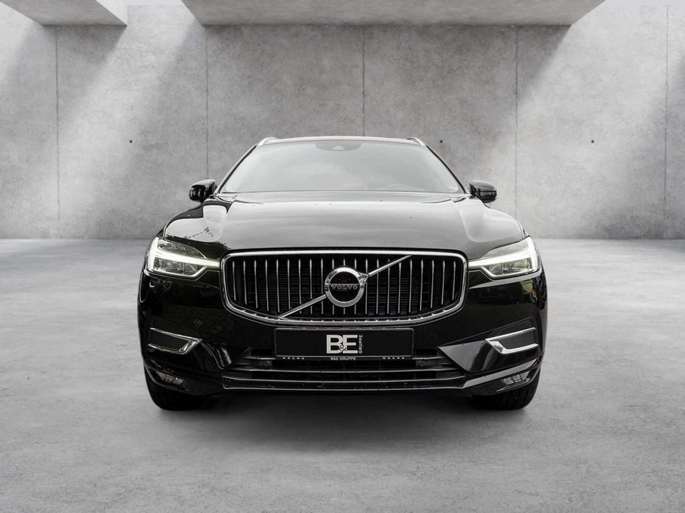 Volvo  D4 Inscription 2WD STANDHZ PANORAMADACH