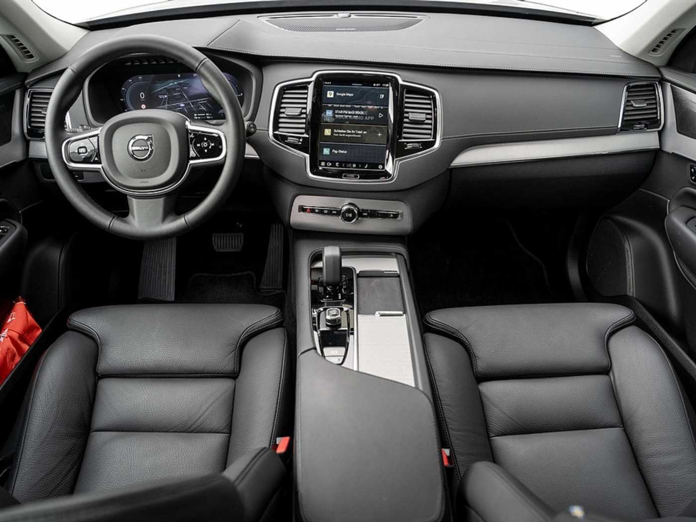 Volvo  T8 Plus Bright Recharge Plug-In Hybrid AWD