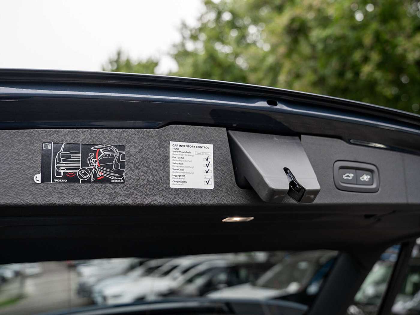 Volvo  T8 Recharge Plus Dark AWD PANO 360°