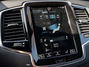 Volvo  Recharge T8 AWD R-Design Edition