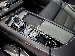 Volvo  T8 Bright Plug-In Hybrid 360° H/K PANO