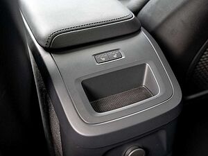 Volvo  T8 Ultra Dark Recharge ACC PANO 360° HUD