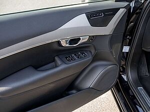 Volvo  T8 Inscription Expression Recharge AWD 2