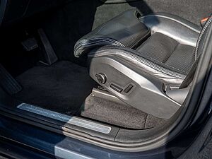Volvo  T8 Plus Dark Plug-In Hybrid HGSD AHK