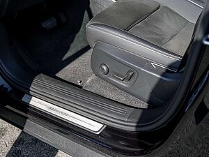Volvo  Ultimate Recharge Pure Electric AWD AHK