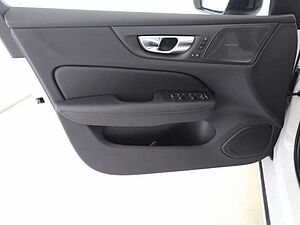 Volvo  T8 Ultimate Dark HUD H/K PANO 360°