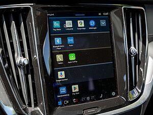 Volvo  B5 Ultimate Dark AWD ACC HUD PANO 360°