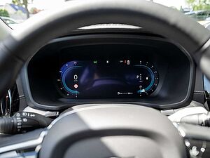 Volvo  B5 Ultimate Dark AWD ACC HUD PANO 360°