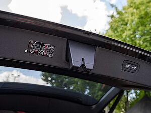 Volvo  T8 Ultra Dark Recharge AWD STANDHZ PANO