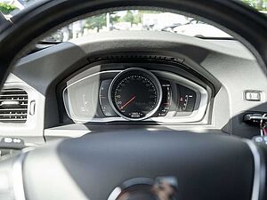 Volvo  D4 Linje Svart MEMORY HGSD FACELIFT