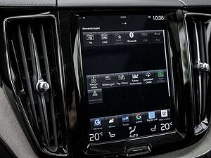 Volvo  D4 Inscription 2WD STANDHZ PANORAMADACH