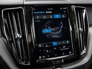Volvo  T8 Plus Dark Recharge Plug-In Hybrid AWD