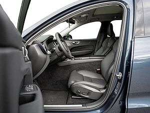 Volvo  T8 Plus Dark Recharge Plug-In Hybrid AWD
