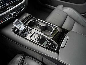 Volvo  T8 Recharge Plus Dark AWD PANO 360°