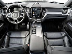 Volvo  T4 R-Design B&W AHK HEAD-UP DISPLAY