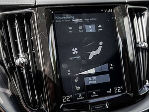 Volvo  T4 R-Design B&W AHK HEAD-UP DISPLAY