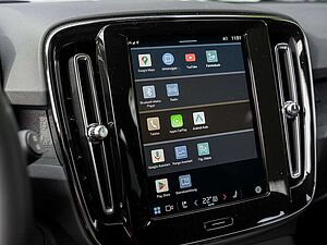 Volvo  Core Recharge Pure Electric 2WD