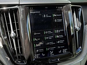 Volvo  T8 Recharge AWD Inscription HGSD B&W