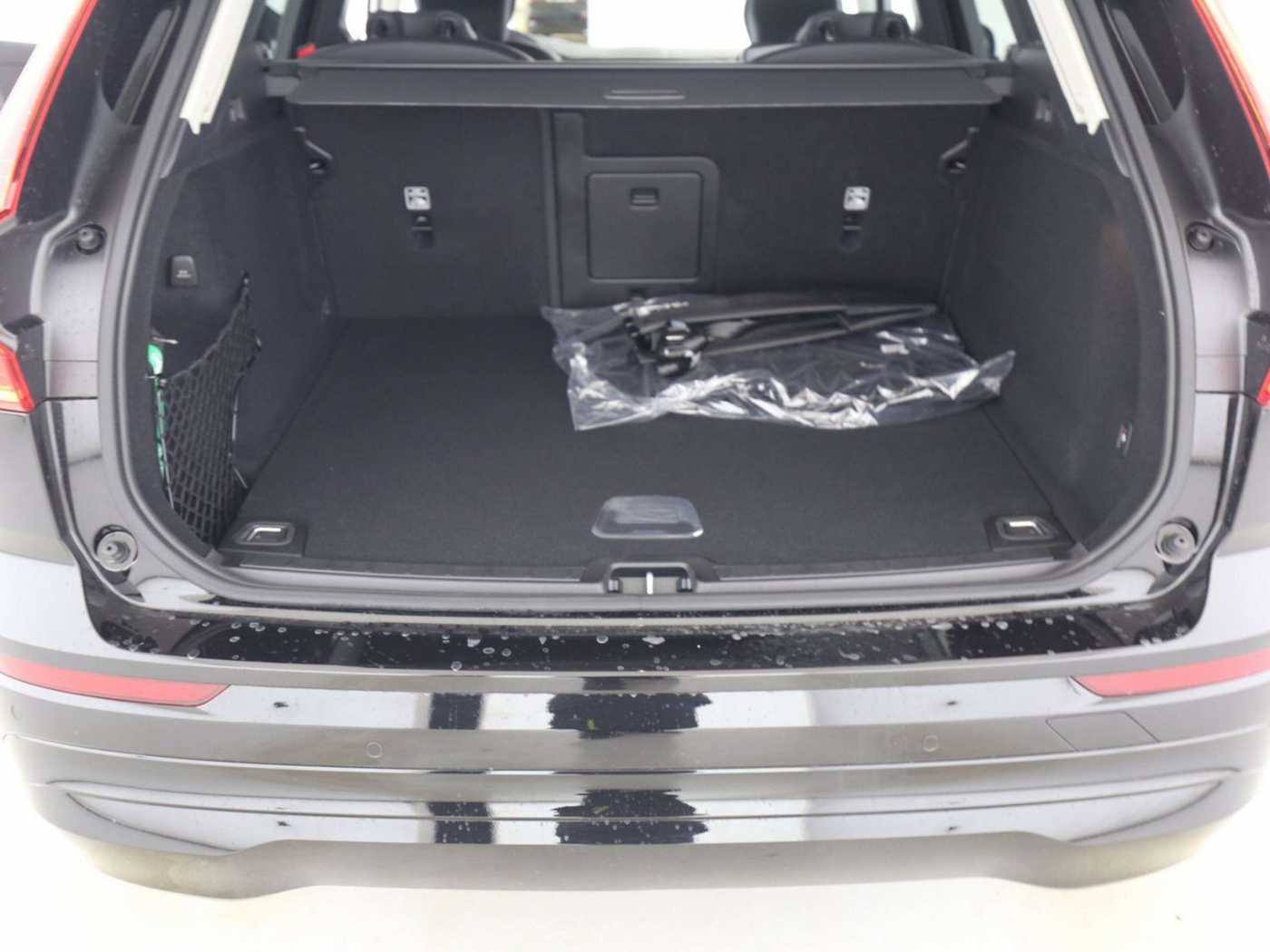 Volvo  Core B4 Mild-Hybrid Diesel AHK Standh