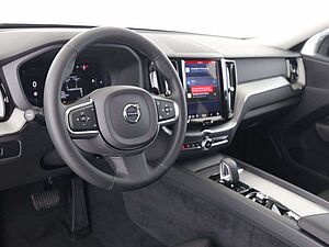 Volvo  Core B4 Mild-Hybrid Diesel AHK Standh