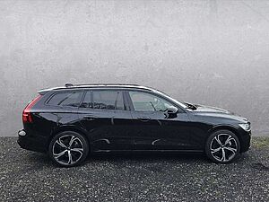 Volvo  B4 Diesel Plus Dark AHK LichtPaket Frontscheiben