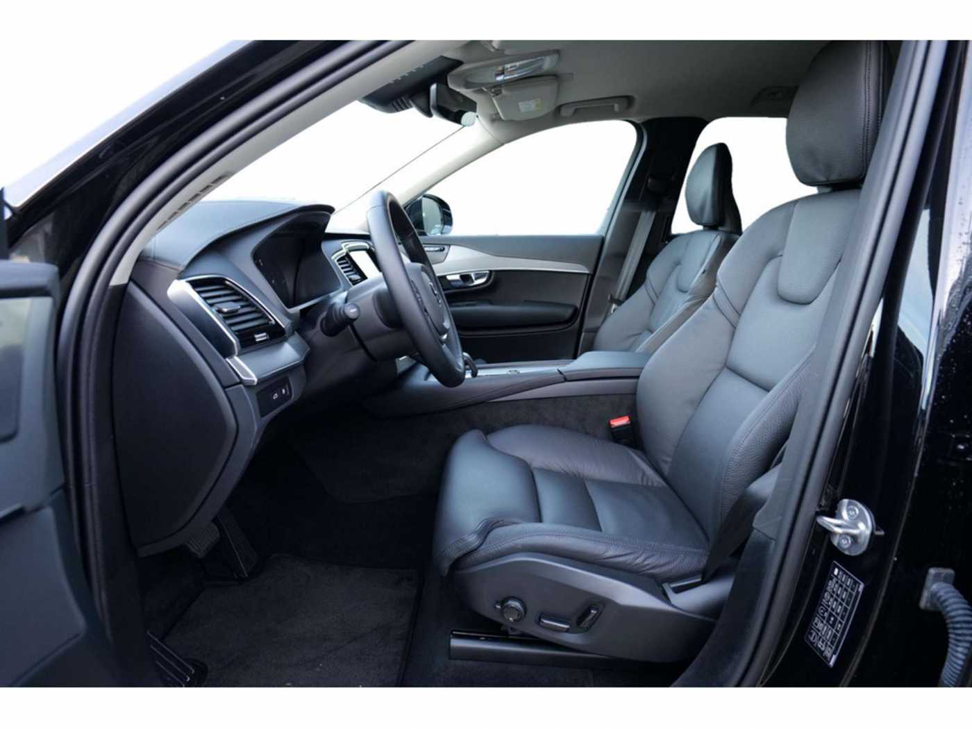 Volvo  T8 Plus Bright Recharge Plug-In Hybrid AWD