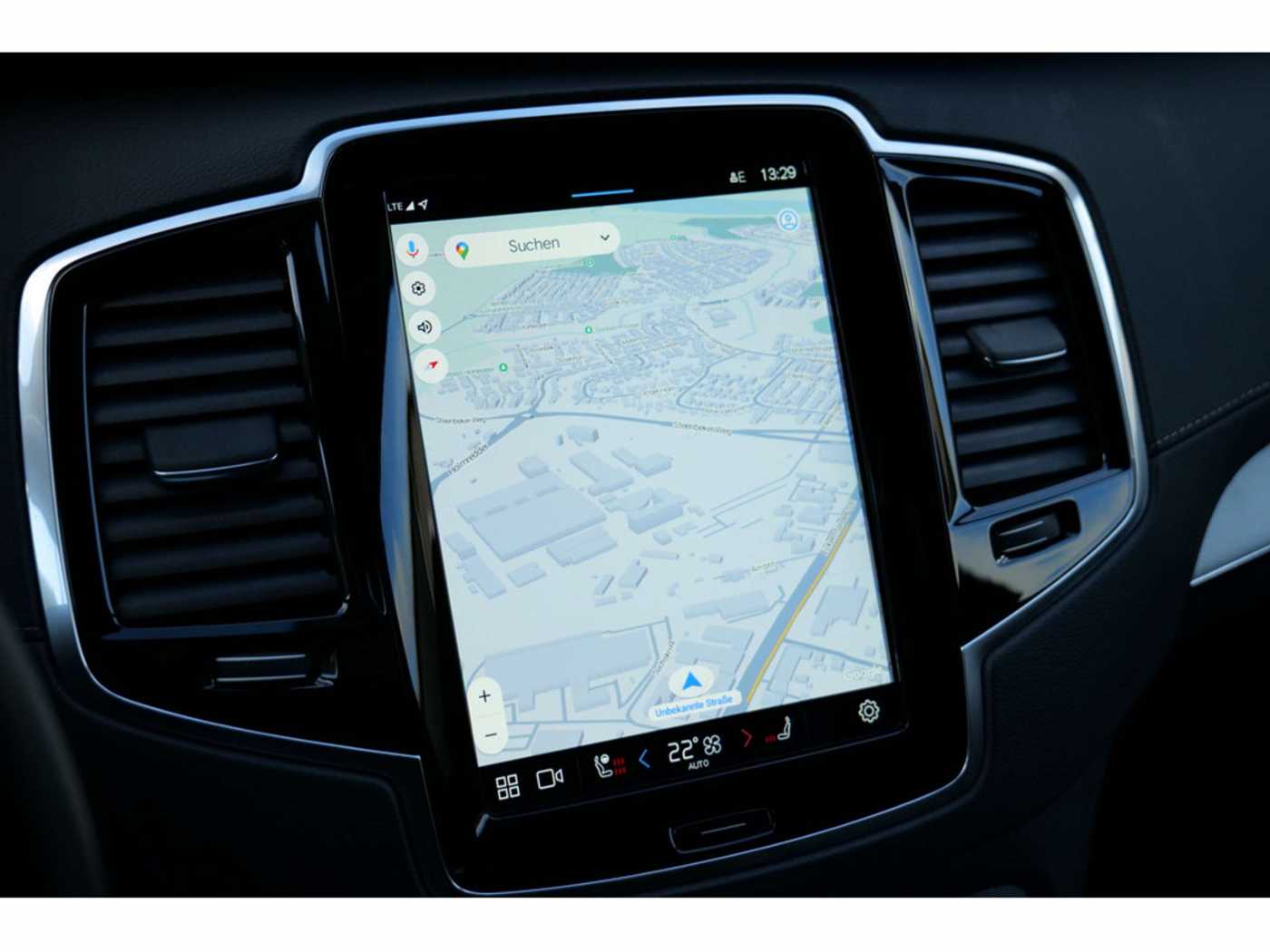 Volvo  T8 Plus Dark Recharge Plug-In Hybrid AWD