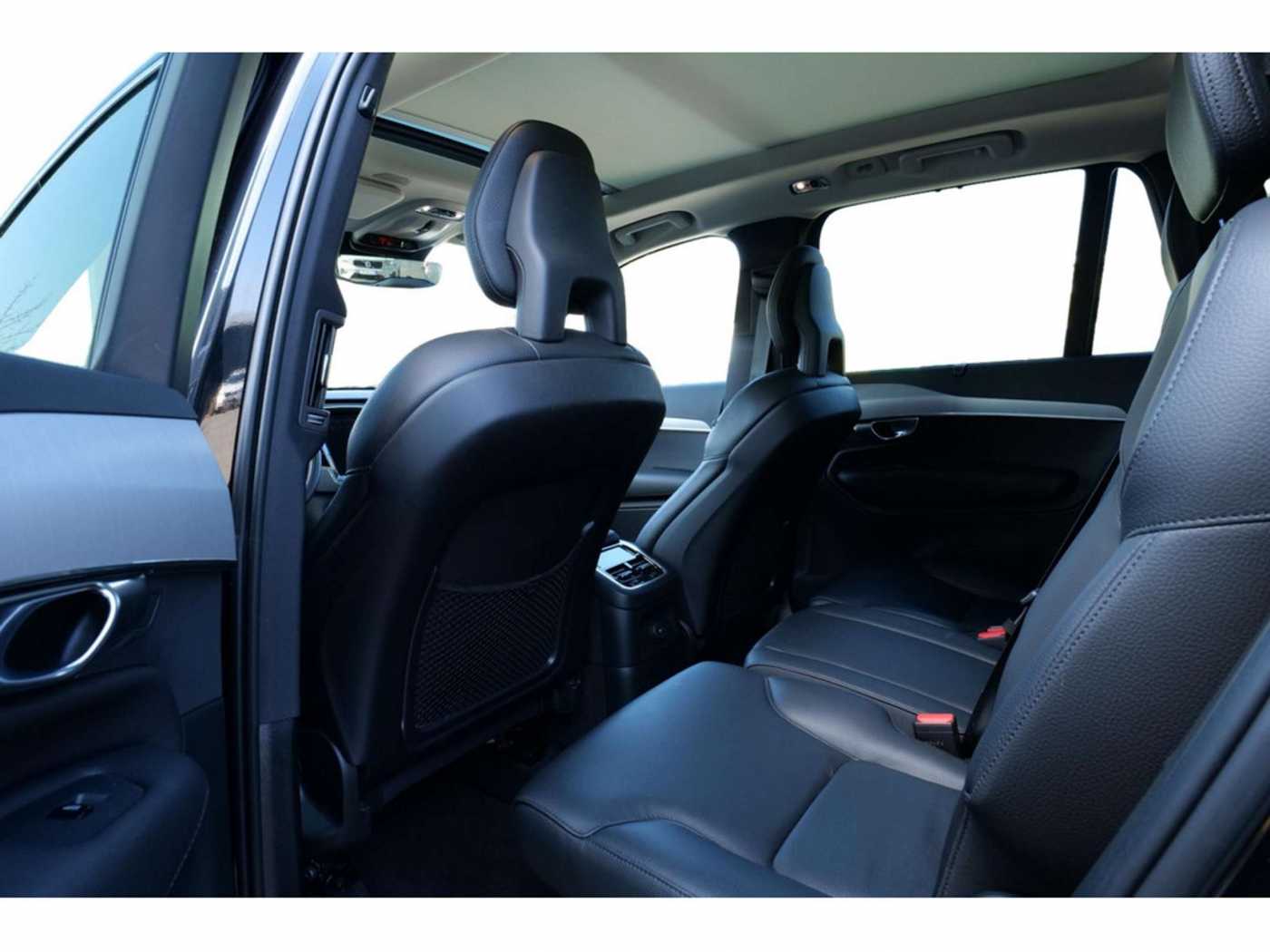 Volvo  T8 Inscription Expression Recharge Plug-In Hybrid