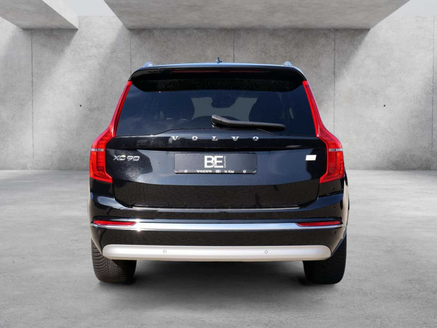 Volvo  T8 Inscription Expression Recharge Plug-In Hybrid