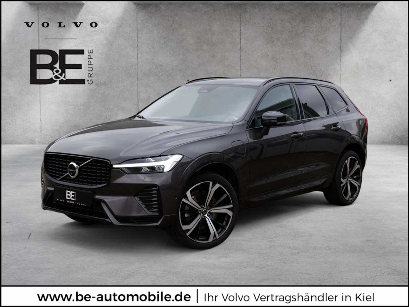 Volvo  T8 R Design Long Range Plug-In Hybrid AWD