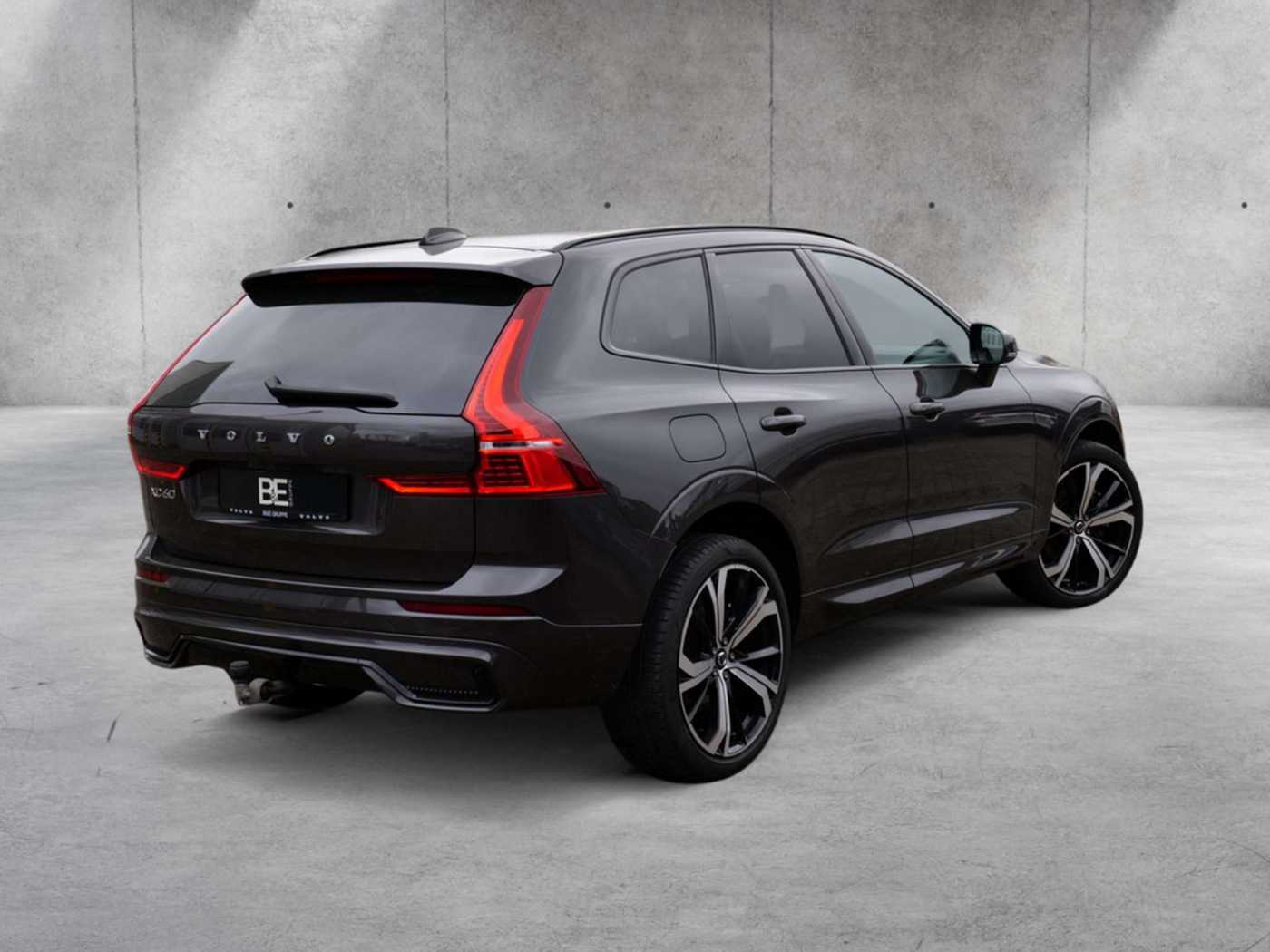 Volvo  T8 R Design Long Range Plug-In Hybrid AWD