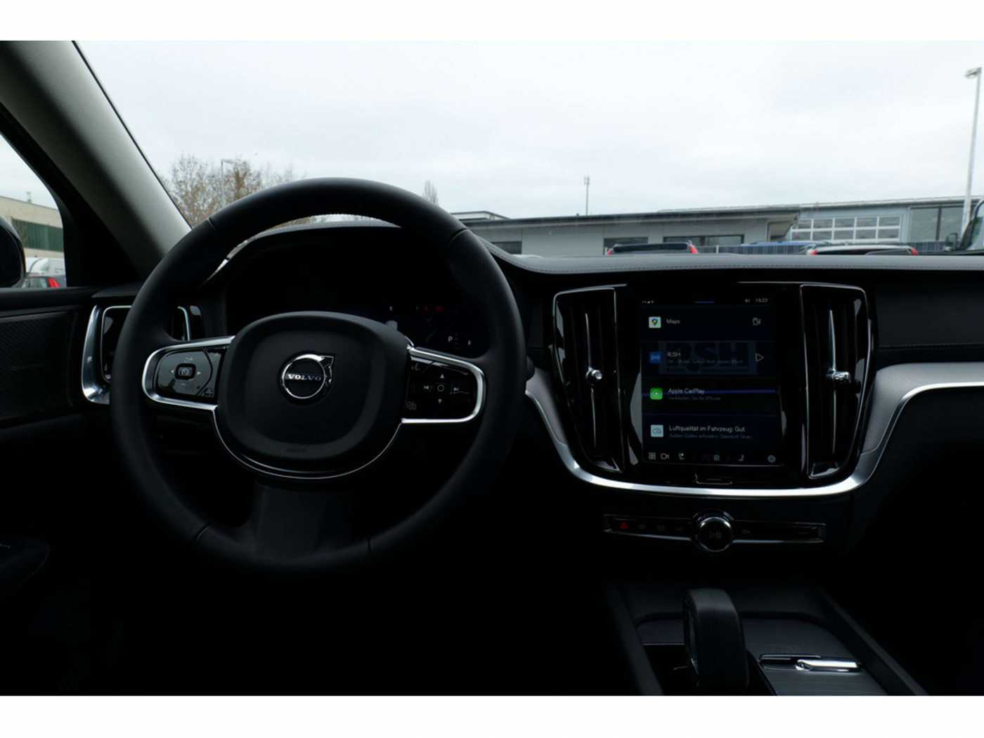Volvo  Lim. B5 Ultimate Dark AWD LED PANO 360°