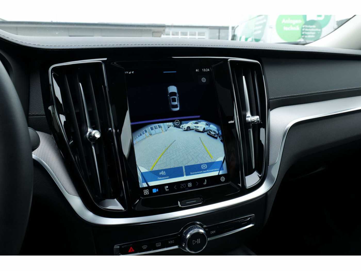 Volvo  Lim. B5 Ultimate Dark AWD LED PANO 360°