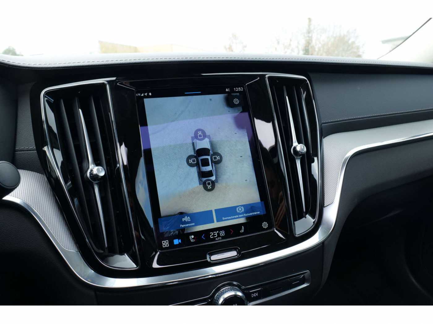 Volvo  Lim. T8 Ultimate Dark Recharge Plug-In Hybrid AWD
