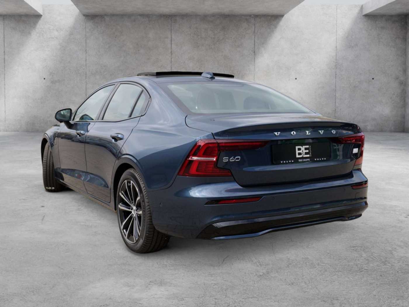 Volvo  Lim. T8 Ultimate Dark Recharge Plug-In Hybrid AWD