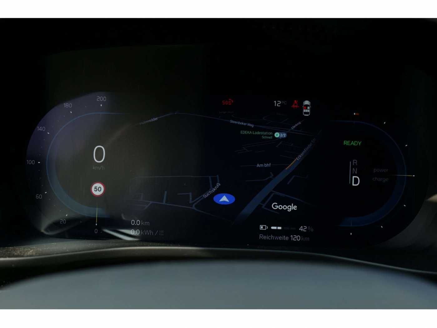 Volvo  Plus Recharge Pure Electric AWD