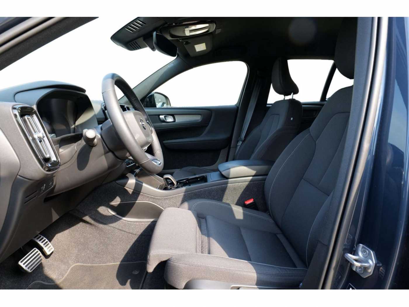 Volvo  Plus Recharge Pure Electric AWD