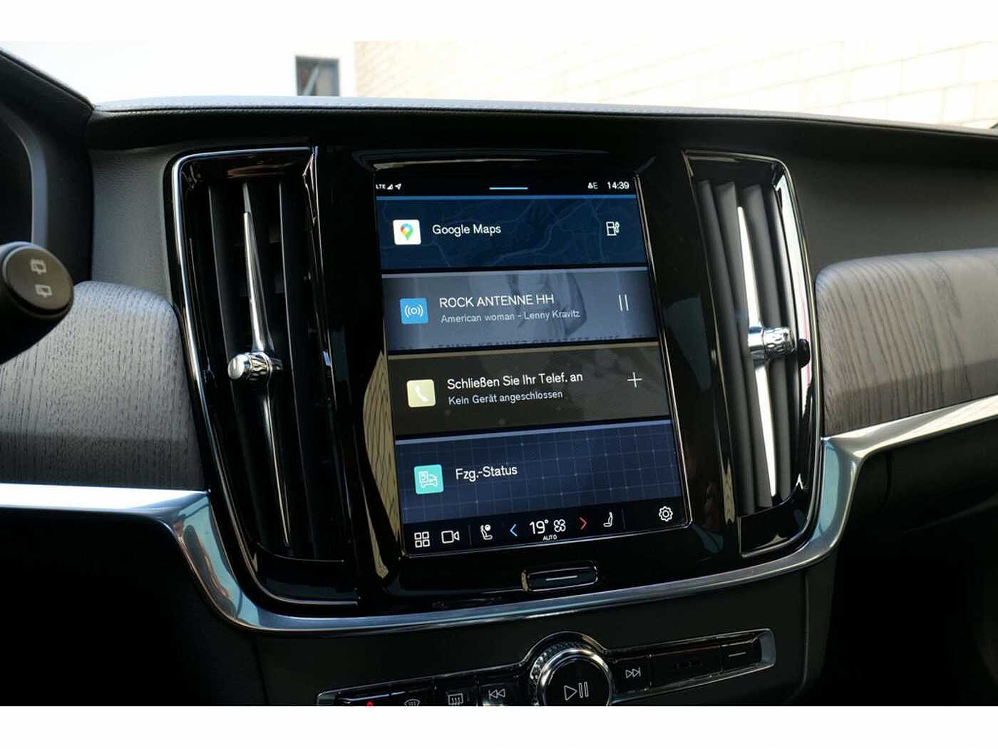 Volvo  T8 Inscription Recharge Plug-In Hybrid AWD