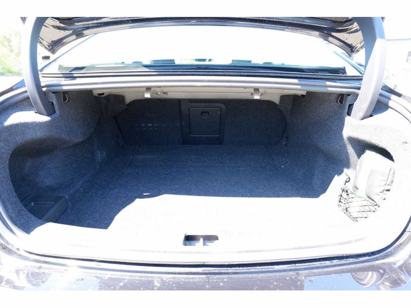 Volvo  Lim. B5 Ultimate Dark AWD LED PANO 360°