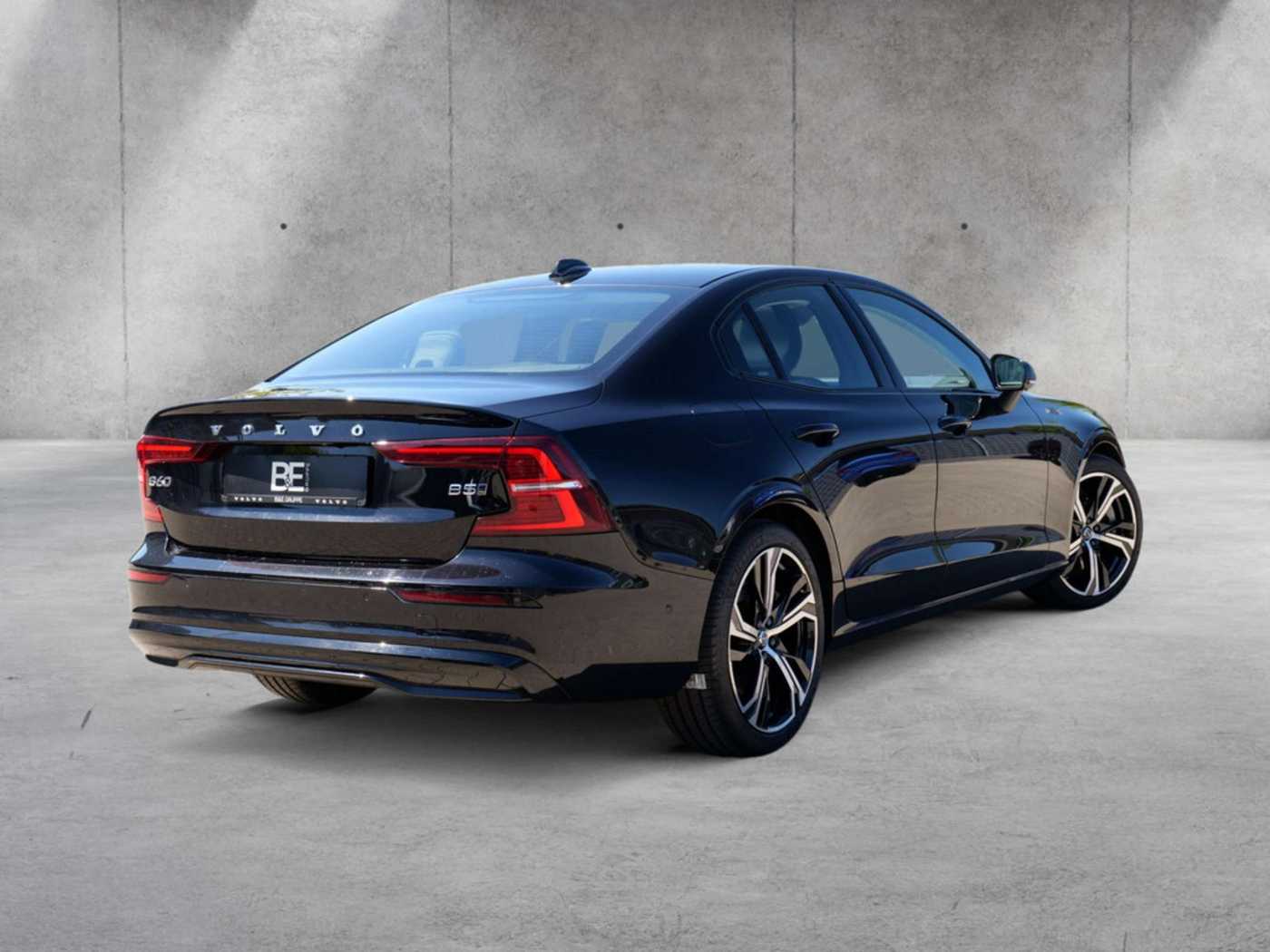 Volvo  Lim. B5 Ultimate Dark AWD LED PANO 360°