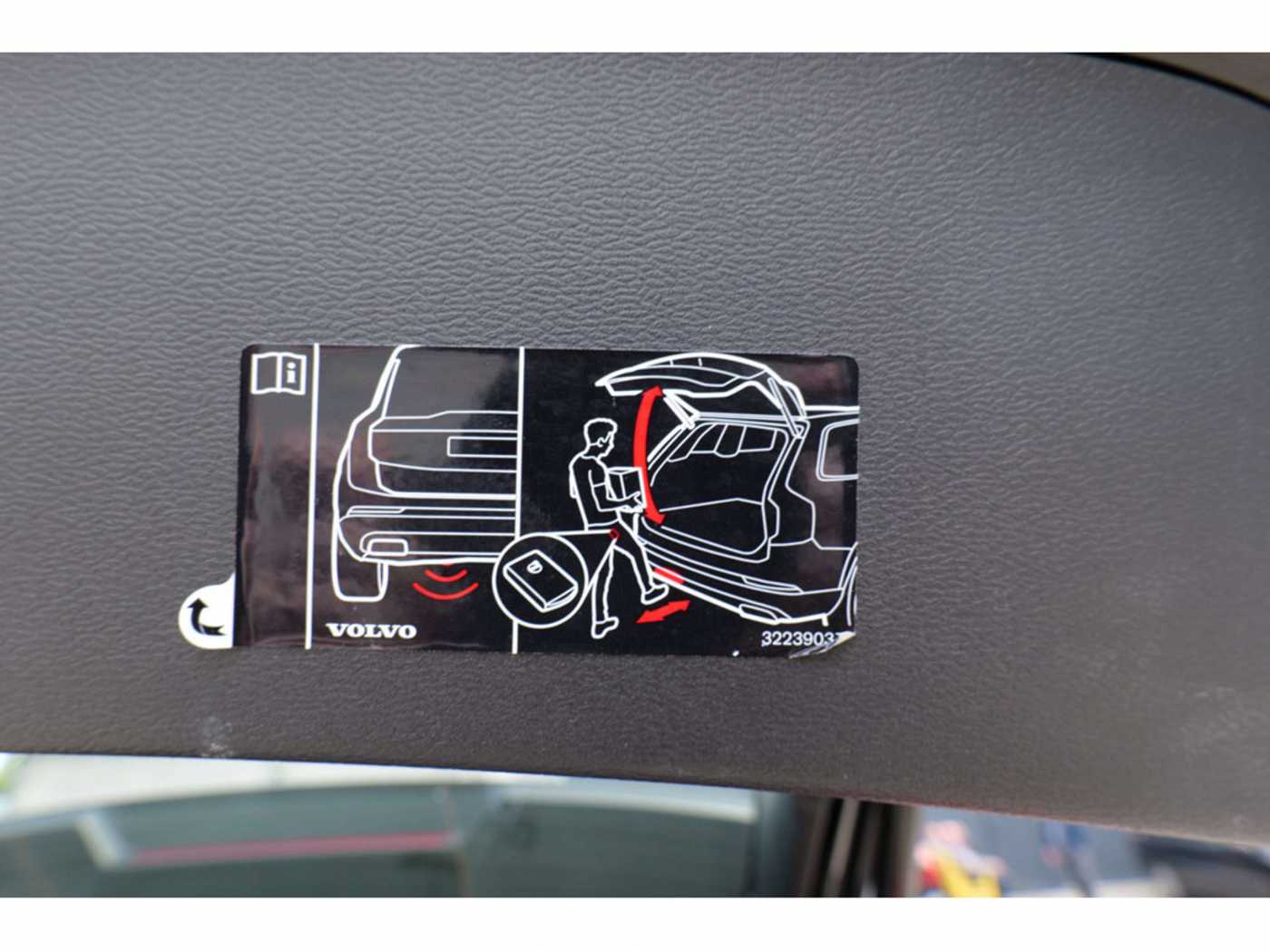 Volvo  T4 Inscription Expression Recharge Plug-In Hybrid
