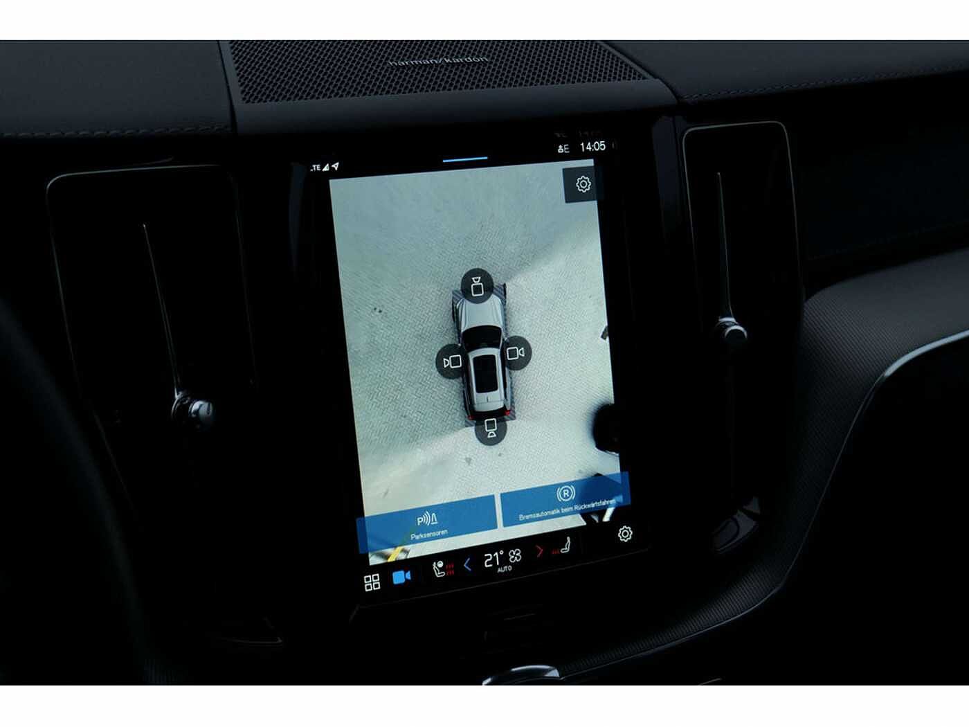 Volvo  T8 Ultra Dark Recharge Plug-In Hybrid AWD