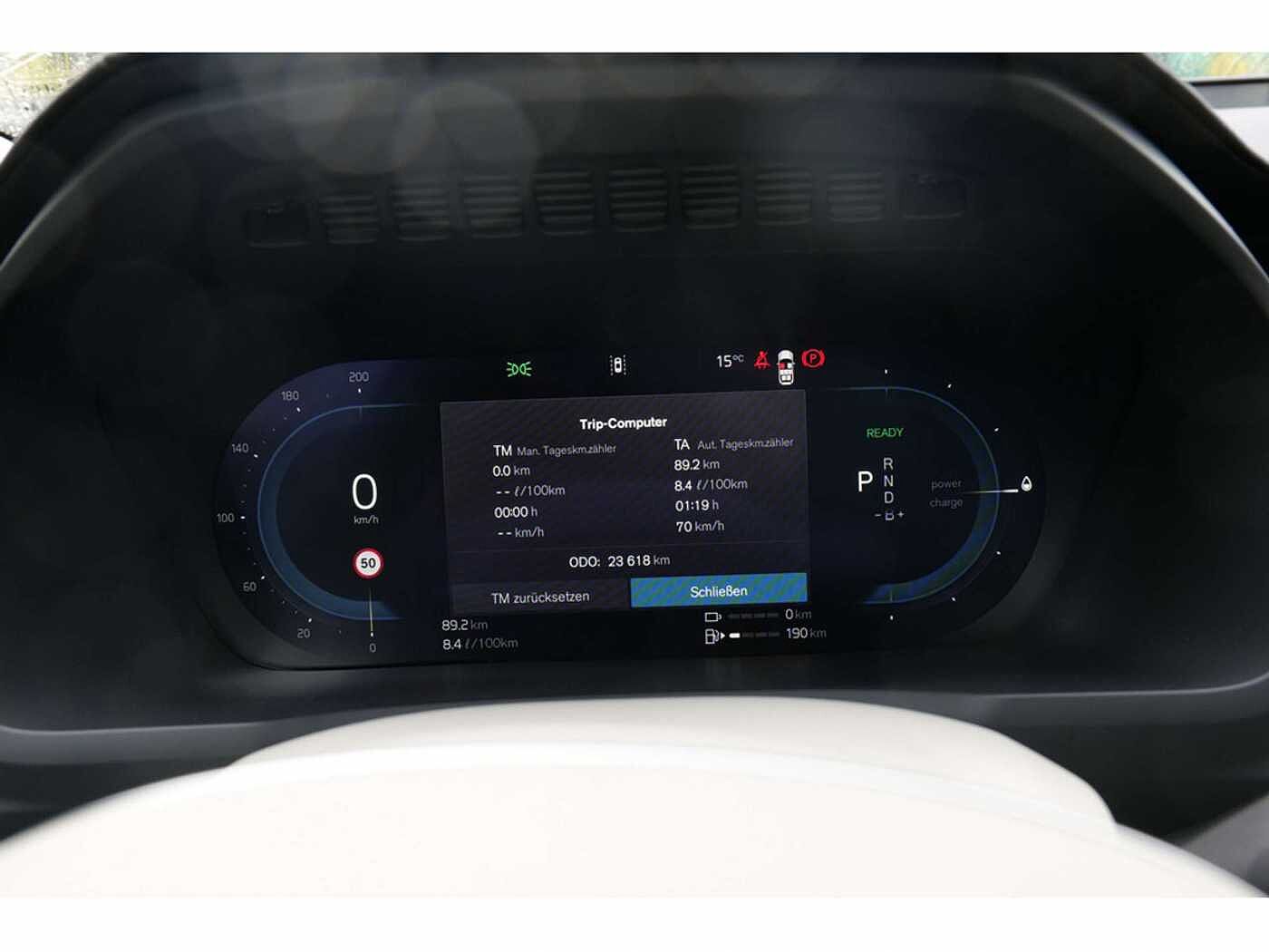 Volvo  T8 Ultra Bright Recharge Plug-In Hybrid AWD