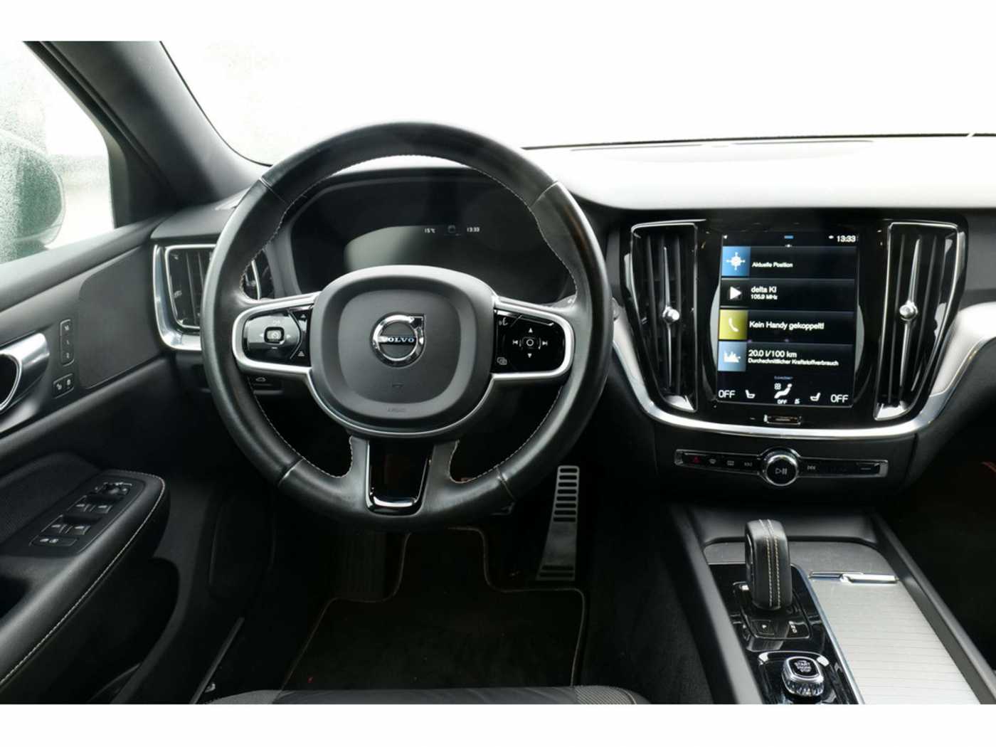 Volvo  B3 R Design KAMERA NAVI STANDHZ LED LED