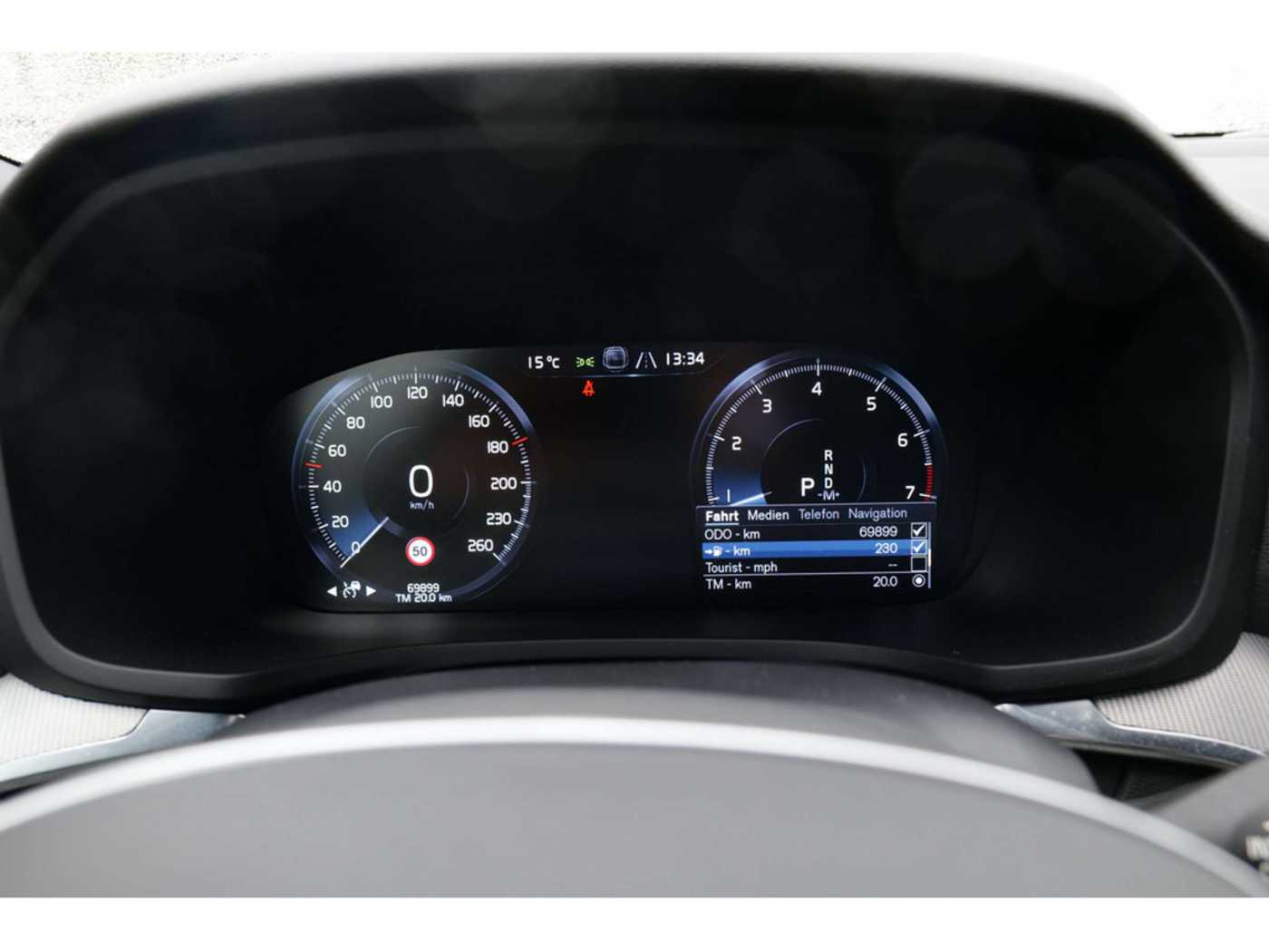 Volvo  B3 R Design KAMERA NAVI STANDHZ LED LED