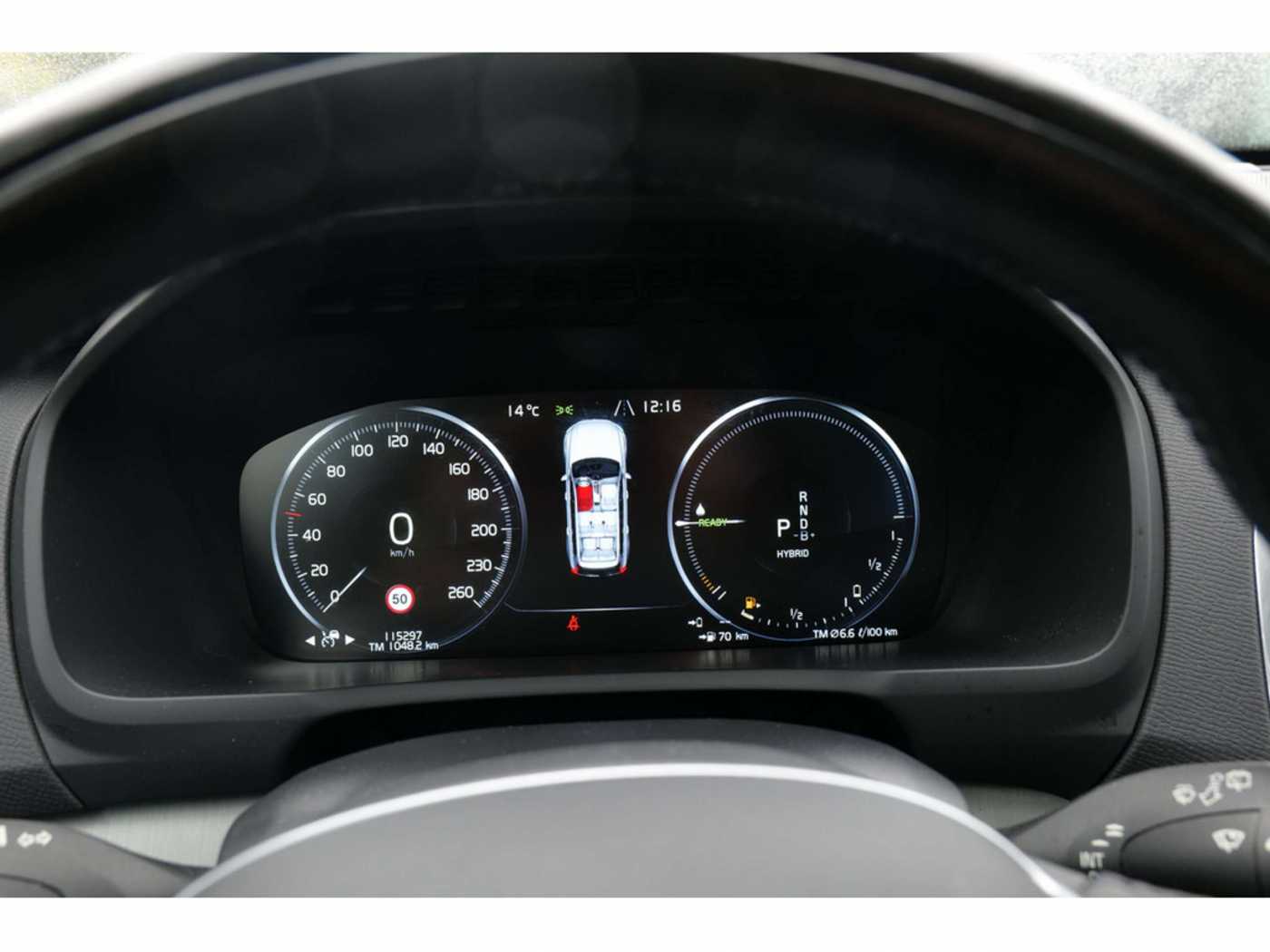 Volvo  T8 Inscription Expression Recharge Plug-In Hybrid AWD