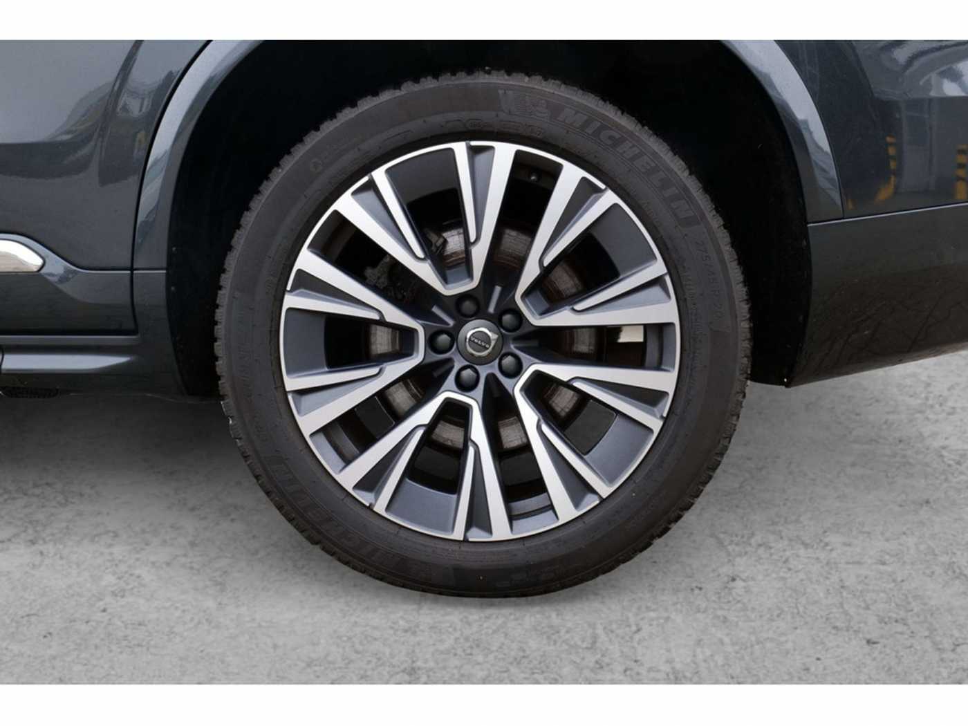 Volvo  T8 Inscription Expression Recharge Plug-In Hybrid AWD